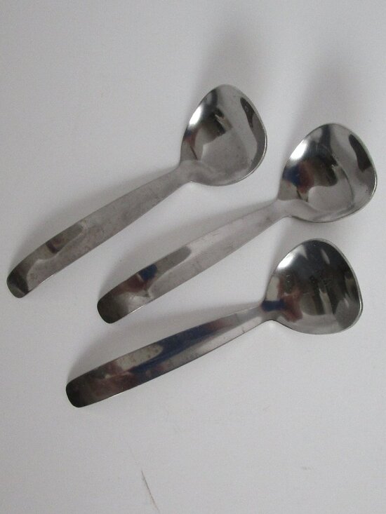 Other - set of small condiment dippers